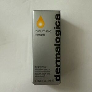biolumin-c vitamin c serum
EXFOLIATES, BRIGHTENS, AND FIRMS 0.10 US FL OZ / 3 mL